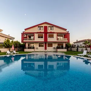 2* Aparthotel Tema Martili Apart