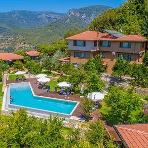  Hotel Avena Mountain - Adults Only